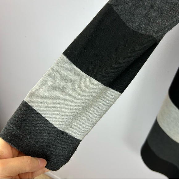 Joseph Ribkoff Black and Gray Waterfall 2 Piece Tank Top Cardigan Set Size 12 - Picture 5 of 13